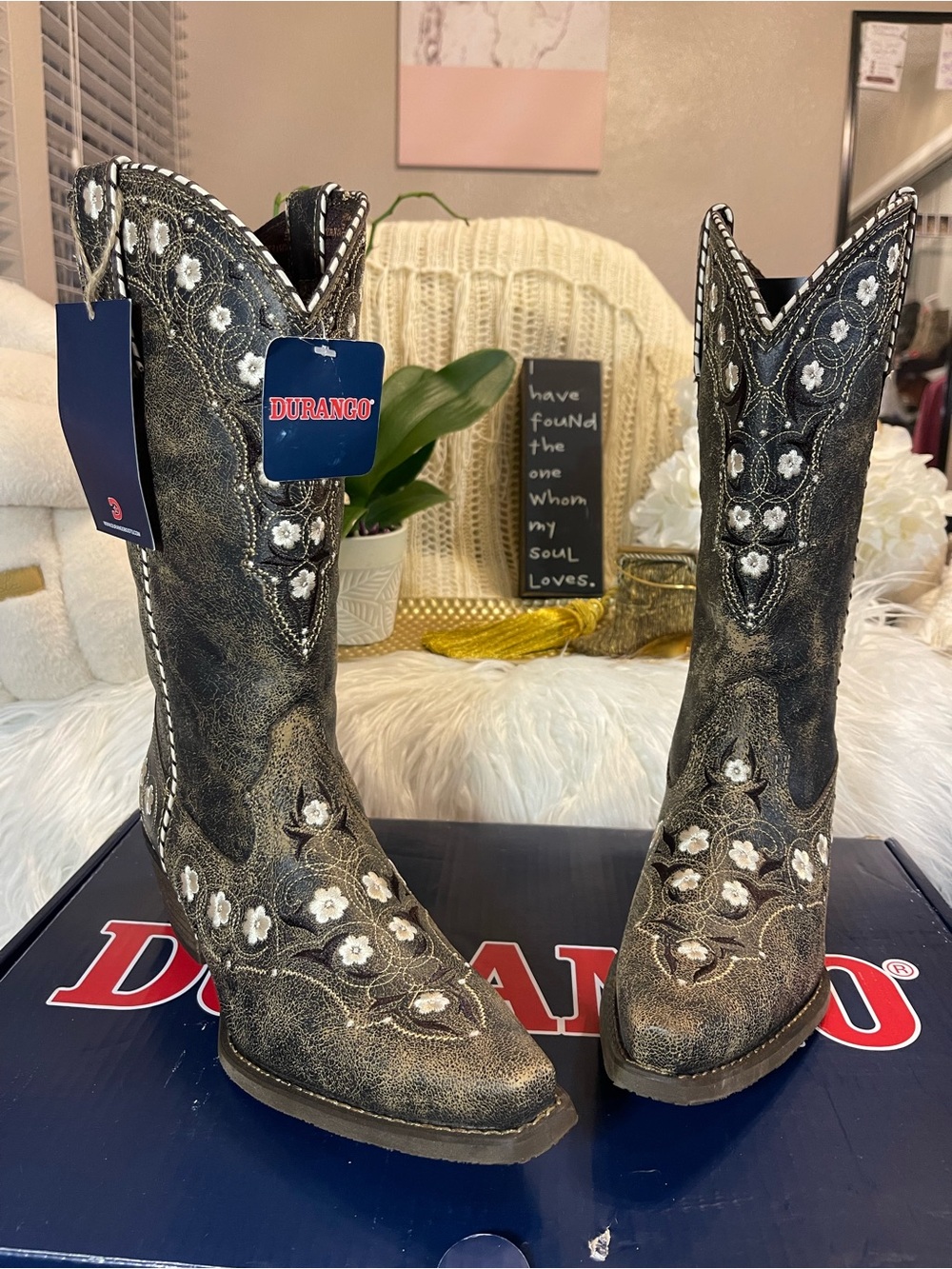 Durango NWT “Crush” Floral Western Leather Boots in Warm Onyx MSRP$176